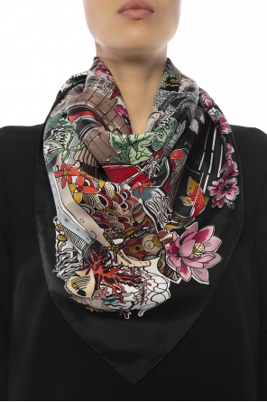Floral print silk scarf, zdjęcie 2 Floral print silk scarf od Salvatore Ferragamo